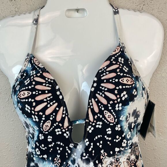 NWT Kenneth Cole Tankini Swim Top Size M - Picture 2 of 5